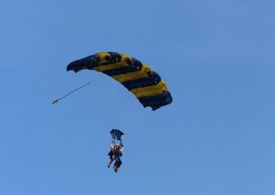 Phase d'atterrissage après un baptême en tandem